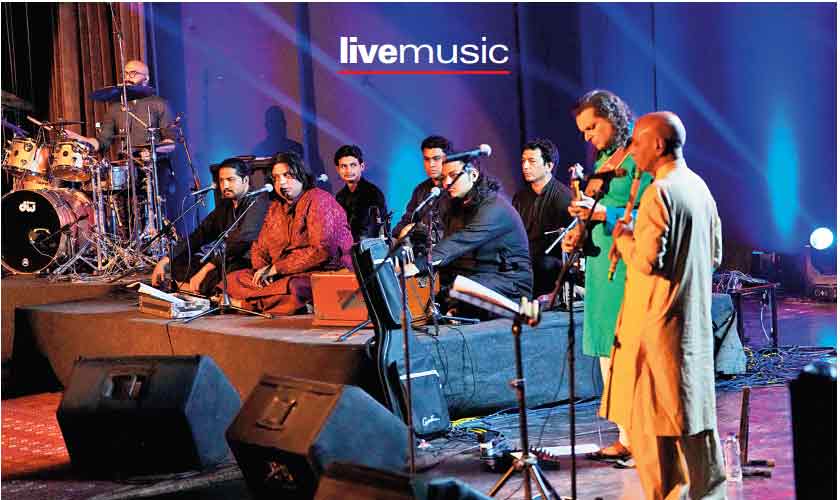 Cover Image for In Praise of Non-Idealness and Non-Idleness: Mekaal Hasan’s Night of Song